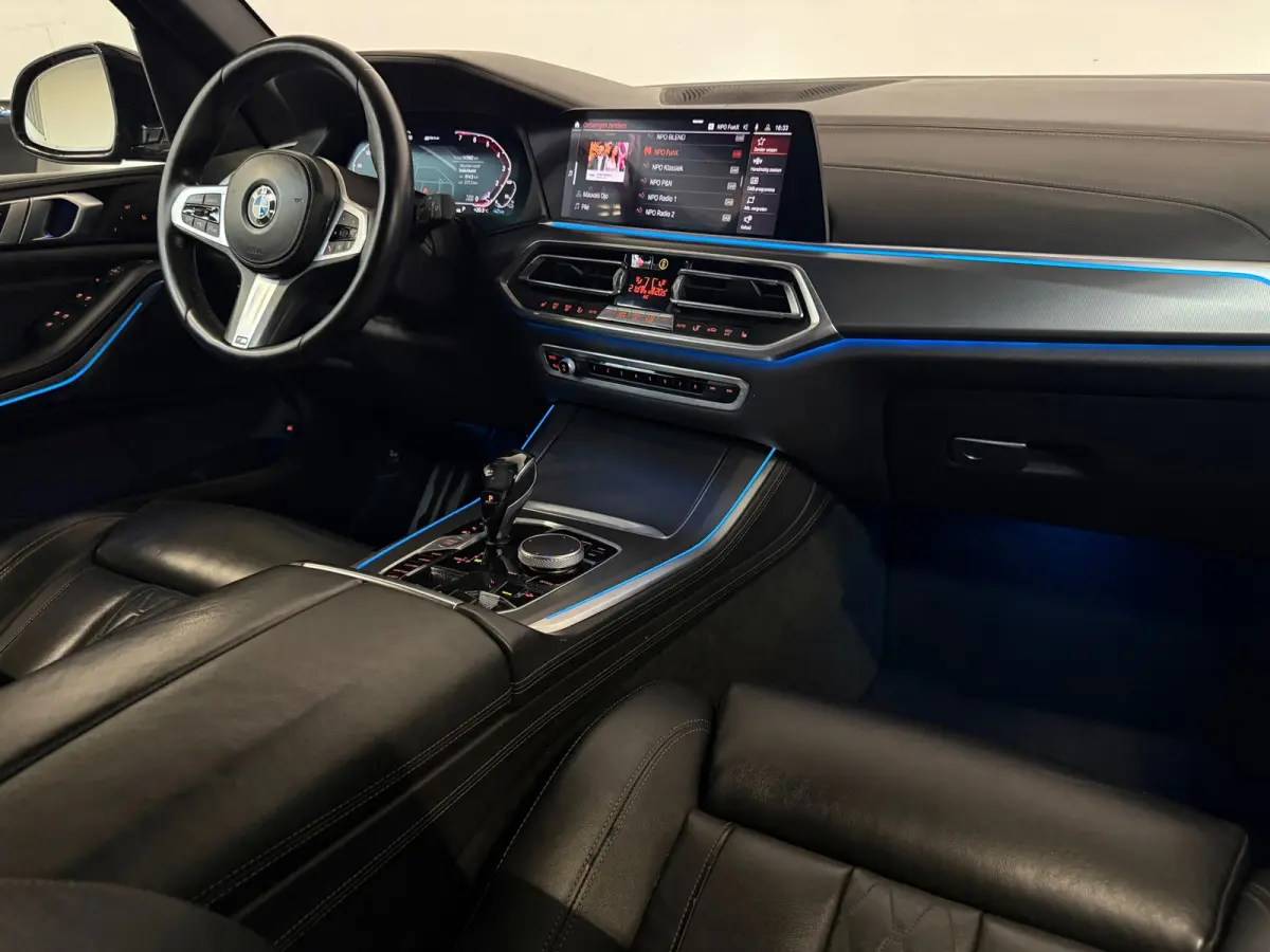 XDrive45e High Executive M Sport Pano Laser 22 inch