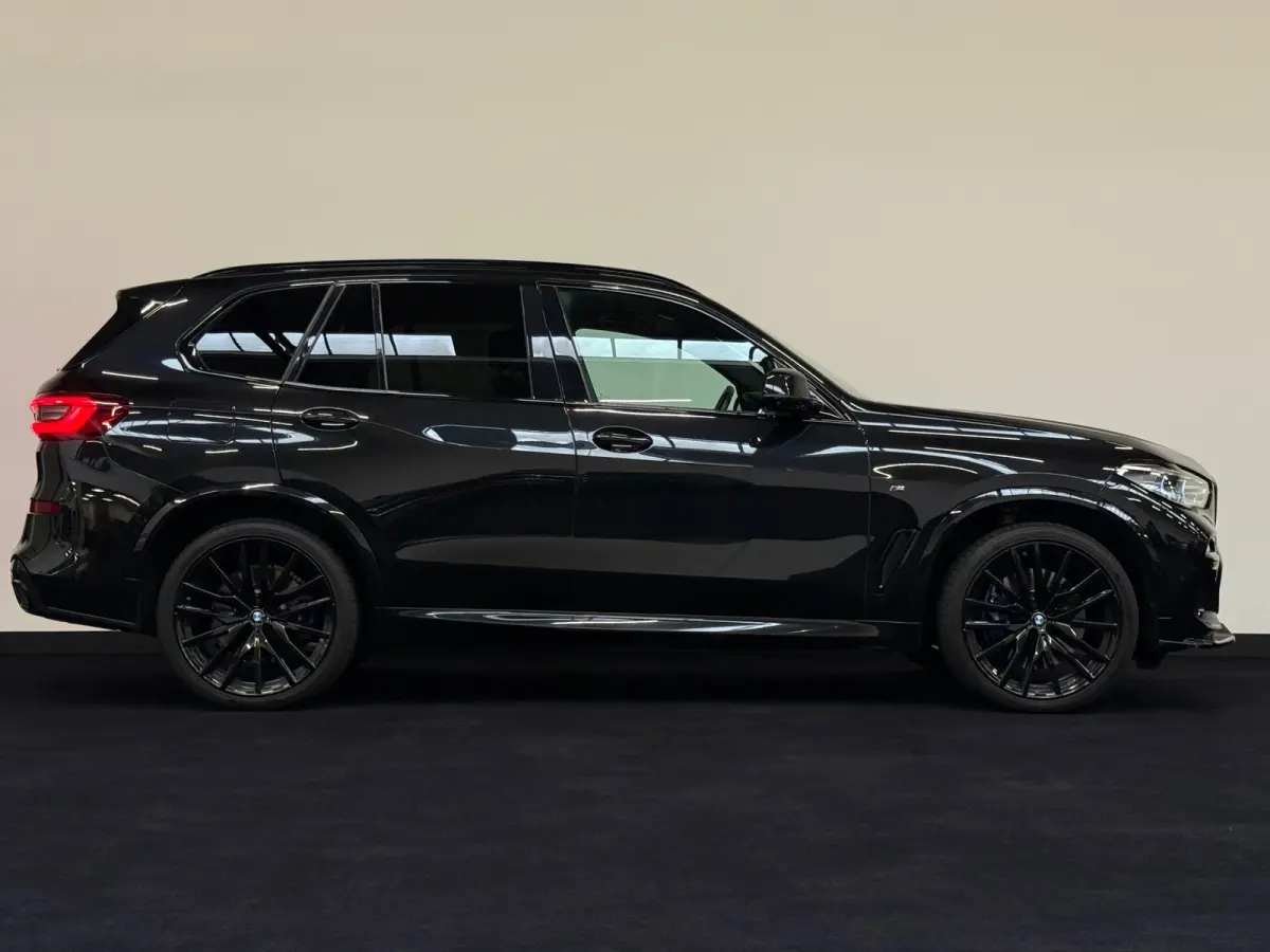 XDrive45e High Executive M Sport Pano Laser 22 inch