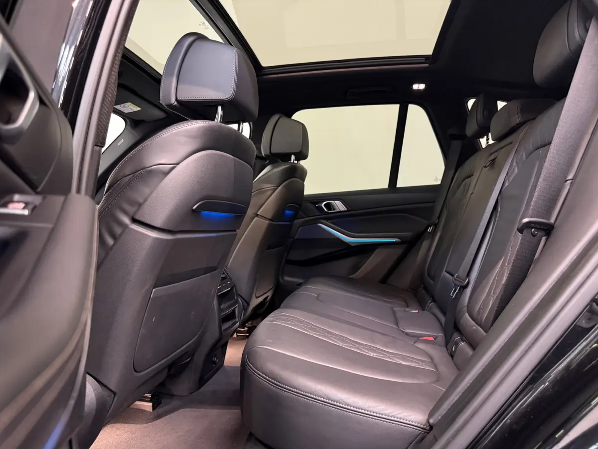 XDrive45e High Executive M Sport Pano Laser 22 inch