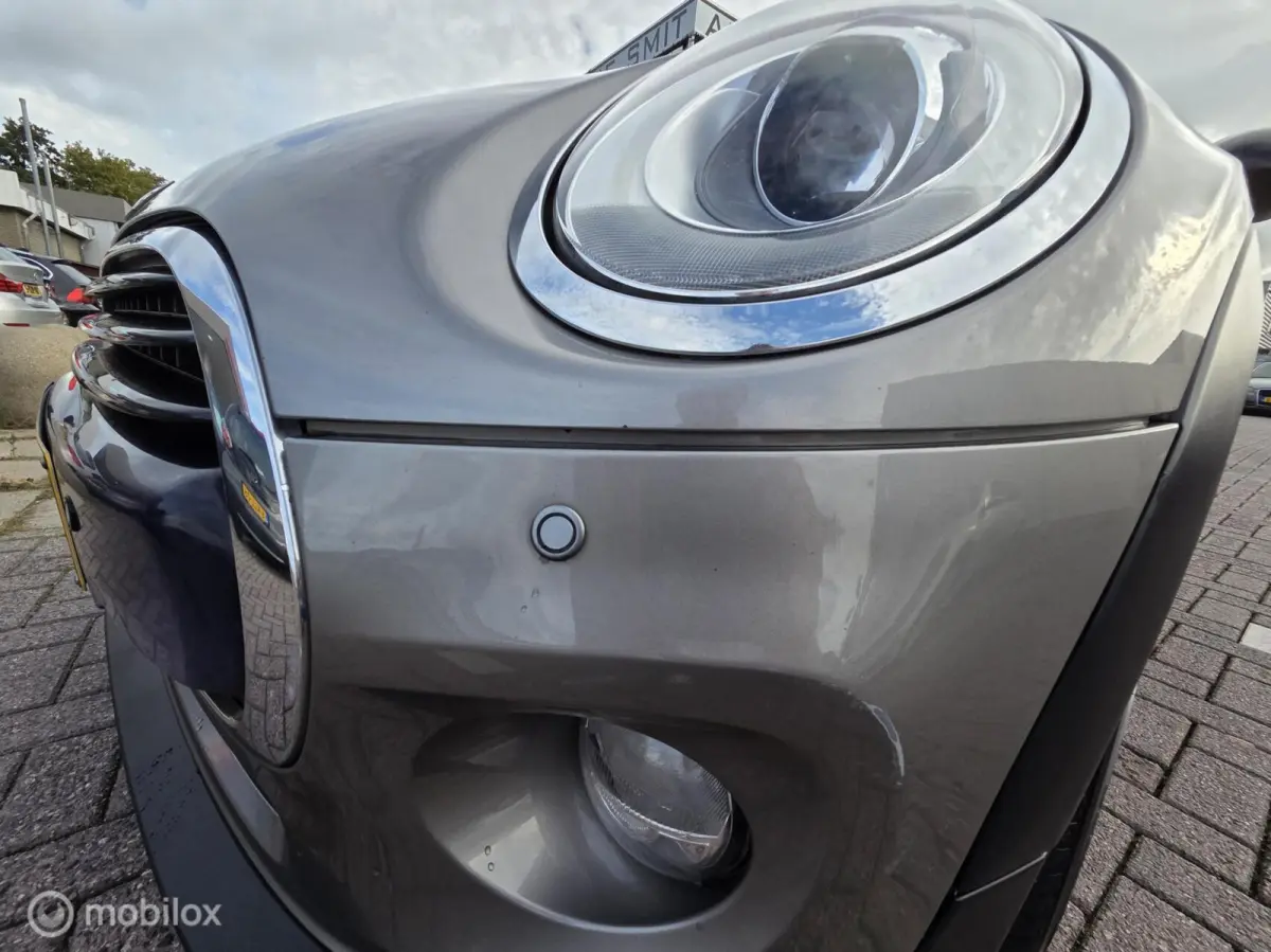 1.5 Cooper Business 5DRS/Nav/Xenon/Led