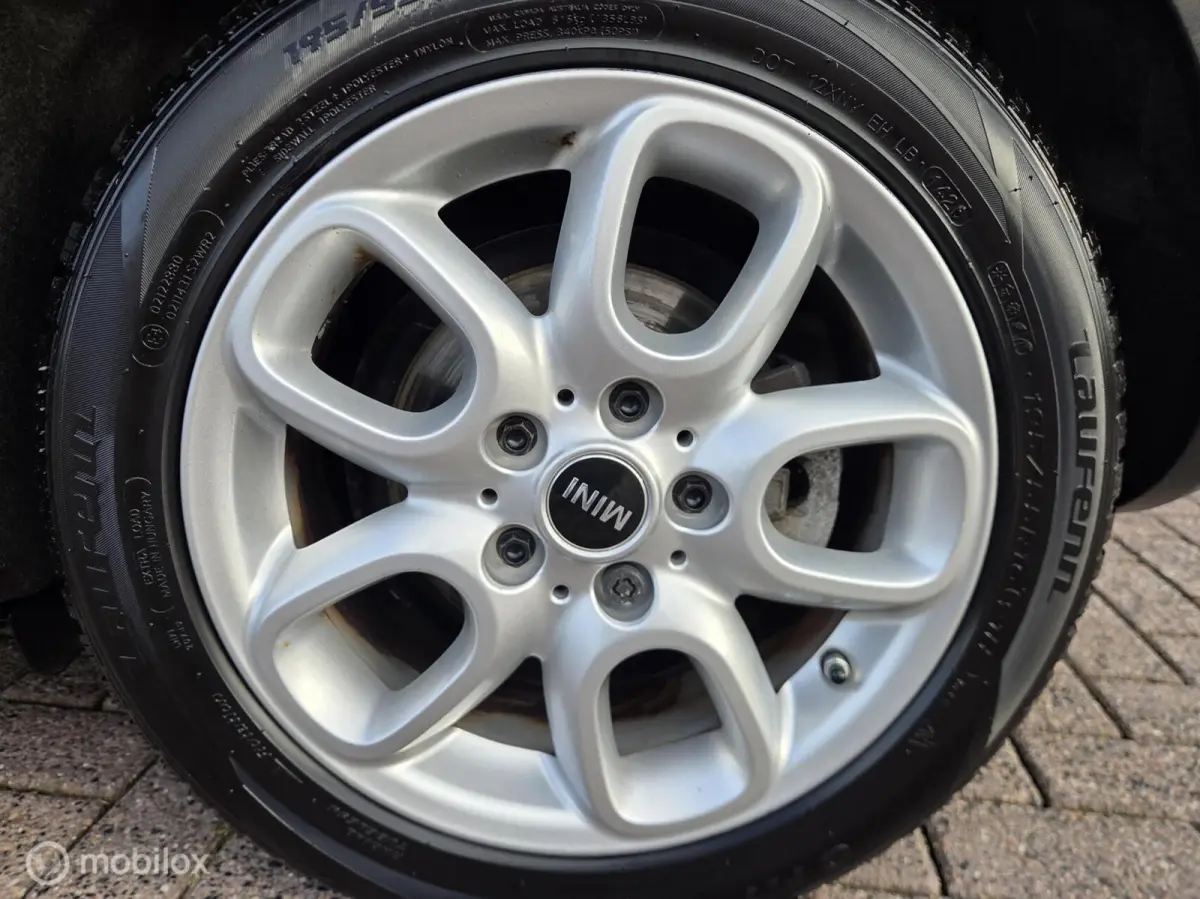 1.5 Cooper Business 5DRS/Nav/Xenon/Led
