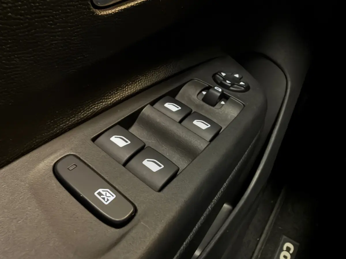 Edition 1.2Turbo 100pk | Carplay | Parkpilot | Airco | Trekhaak |