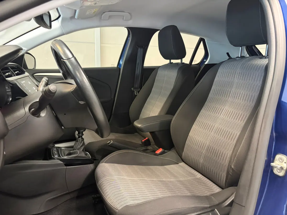 Edition 1.2Turbo 100pk | Carplay | Parkpilot | Airco | Trekhaak |