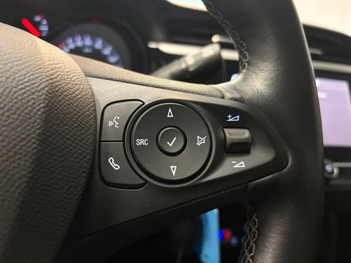Edition 1.2Turbo 100pk | Carplay | Parkpilot | Airco | Trekhaak |