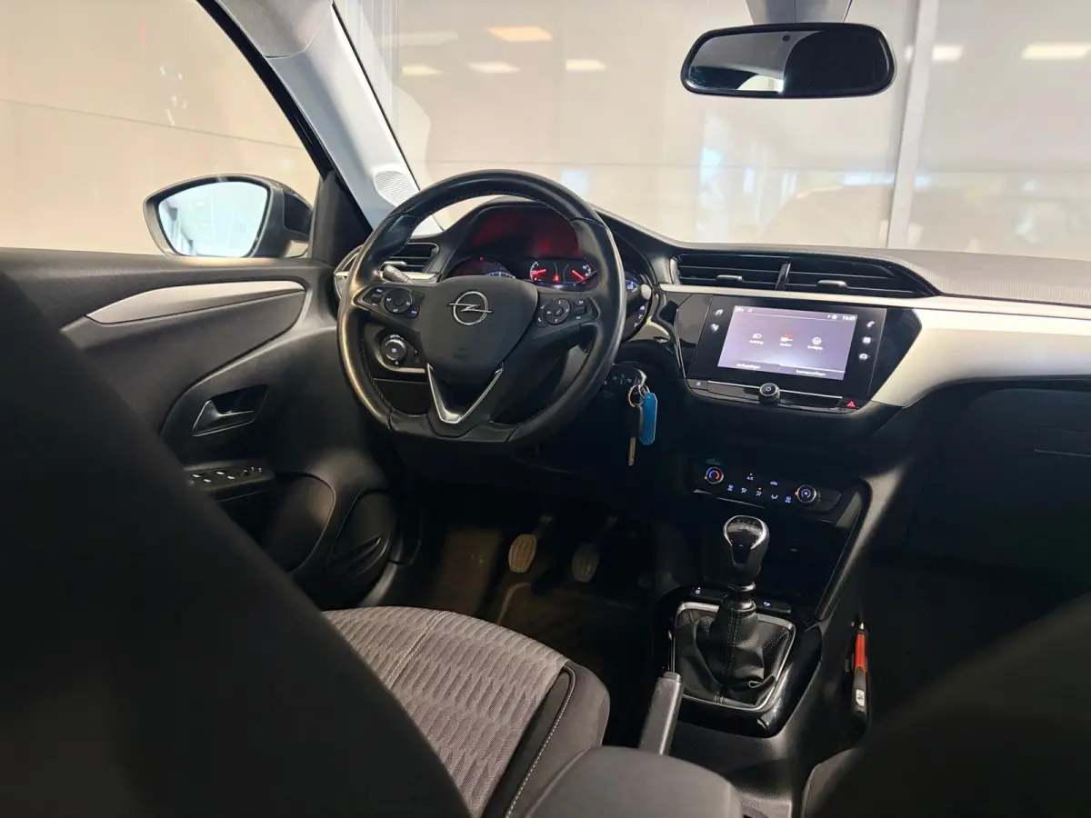 Edition 1.2Turbo 100pk | Carplay | Parkpilot | Airco | Trekhaak |