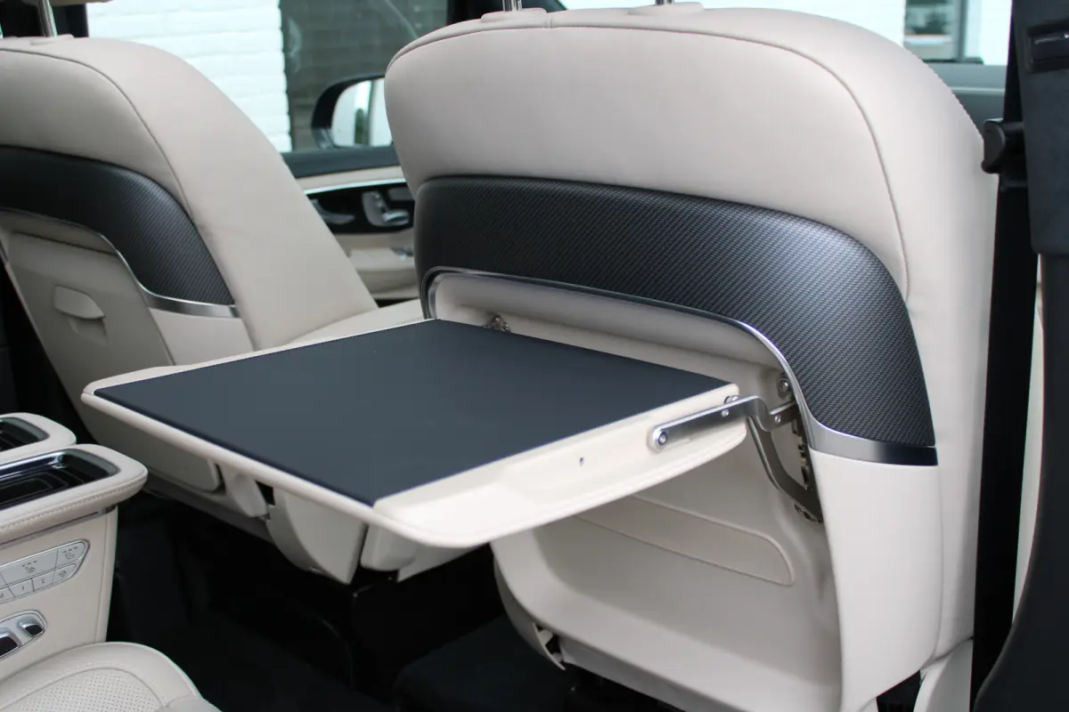 300d / AMG / Exclusive / 4-Matic / 7-Pers / Pano / Luchtv / Elec Stoel voor+achter / Burmester / Vol Opties / NIEUWSTAAT
