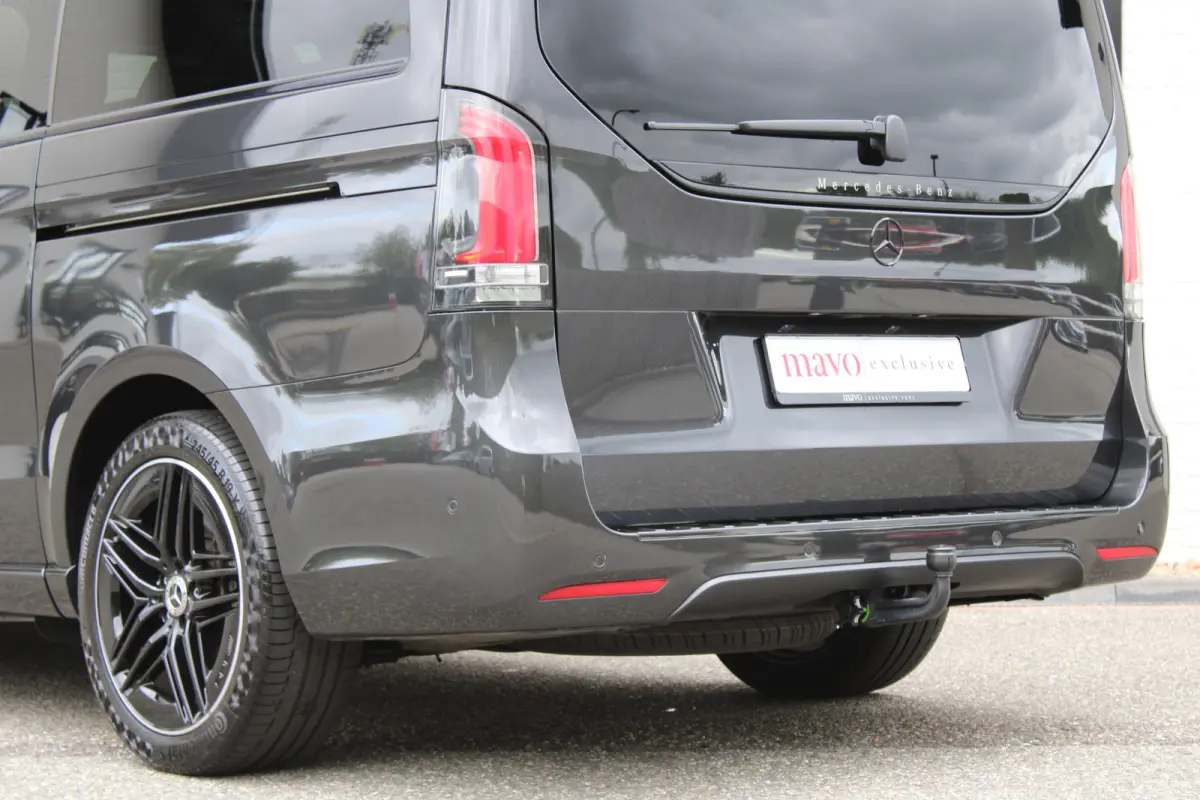 300d / AMG / Exclusive / 4-Matic / 7-Pers / Pano / Luchtv / Elec Stoel voor+achter / Burmester / Vol Opties / NIEUWSTAAT