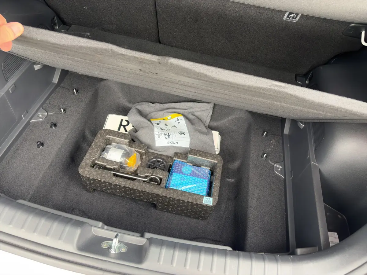 DynamicLine 64.8 kWh 204pk | SOH 100% | Carplay | Camera | Trekhaak | Halfleder | Adaptive Cruise | DAB | Navigatie | Keyless entry | Climate control | Regensensor