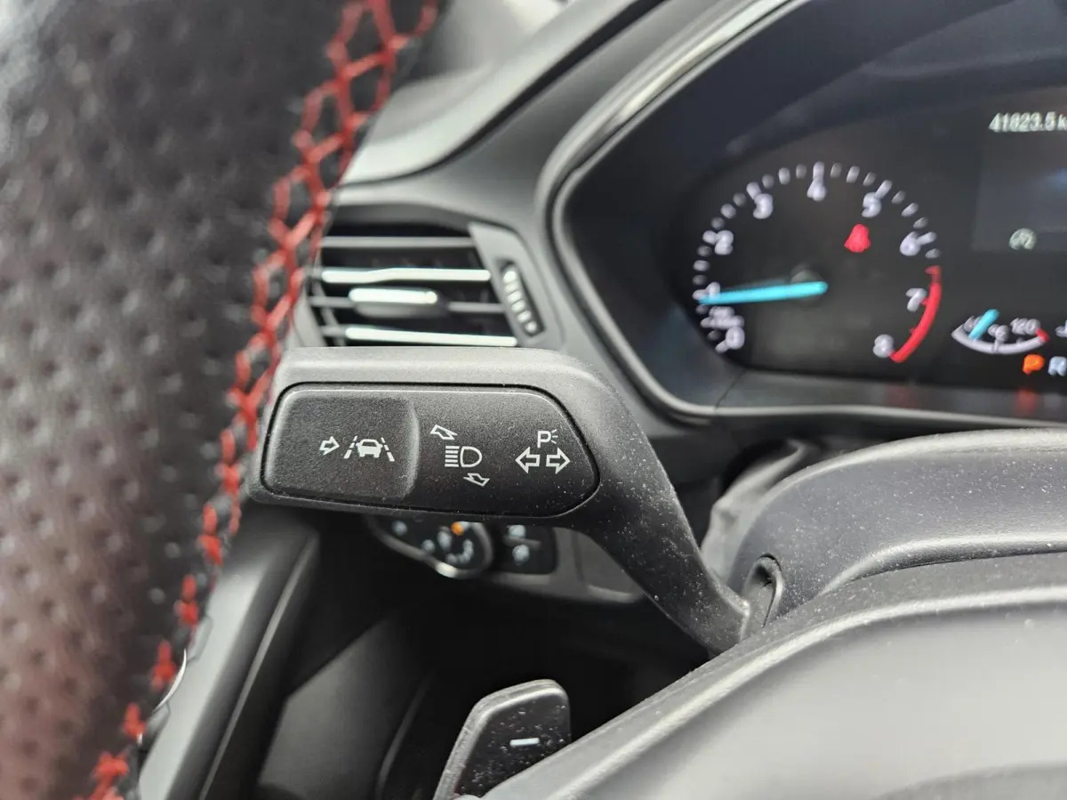 1.0 EcoBoost Hybrid ST Line X NIEUWSTAAT!