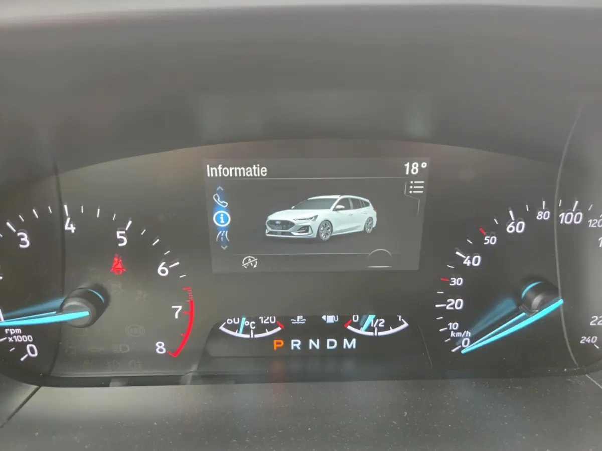 1.0 EcoBoost Hybrid ST Line X NIEUWSTAAT!