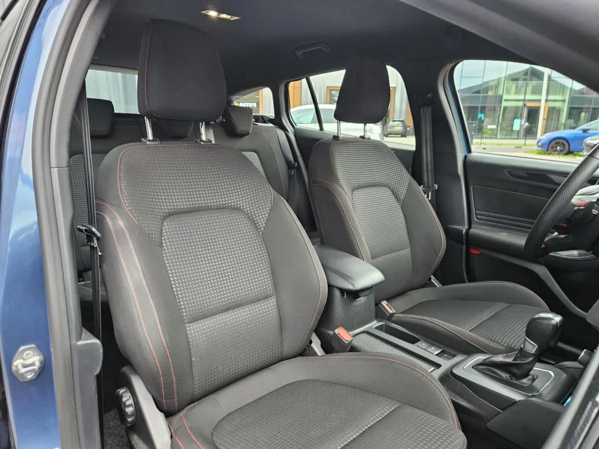1.0 EcoBoost Hybrid ST Line X NIEUWSTAAT!