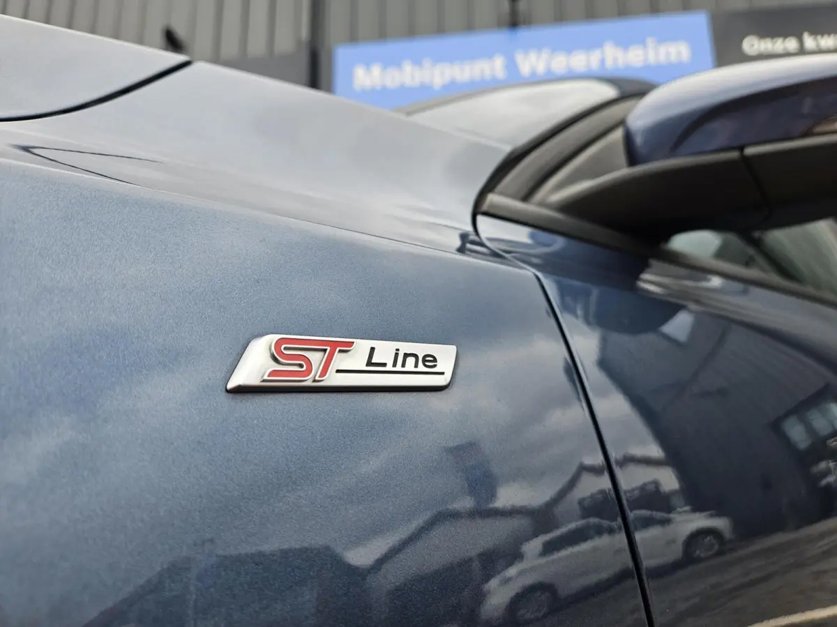 1.0 EcoBoost Hybrid ST Line X NIEUWSTAAT!