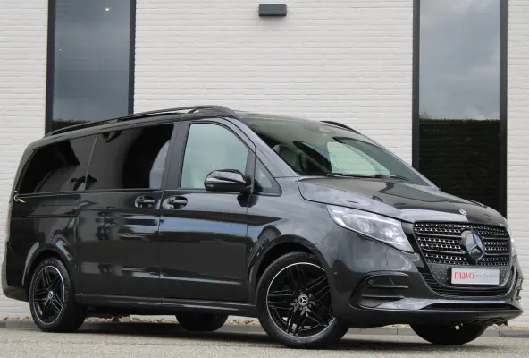 300d / AMG / DC / Exclusive / 4-Matic / Pano / Luchtv / Elec Stoel voor+achter / Burmester / Vol Opties / NIEUWSTAAT