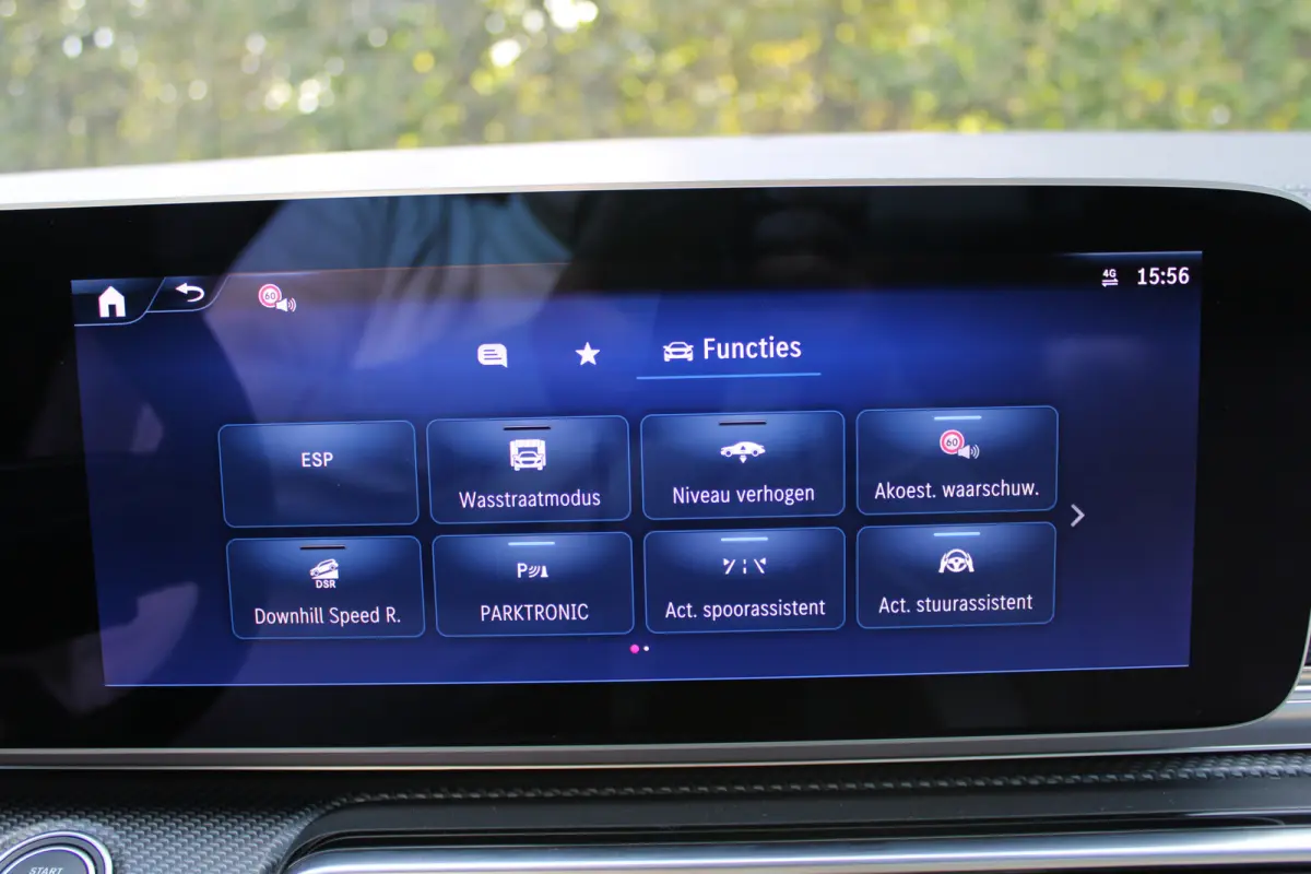 300d / AMG / DC / Exclusive / 4-Matic / Pano / Luchtv / Elec Stoel voor+achter / Burmester / Vol Opties / NIEUWSTAAT