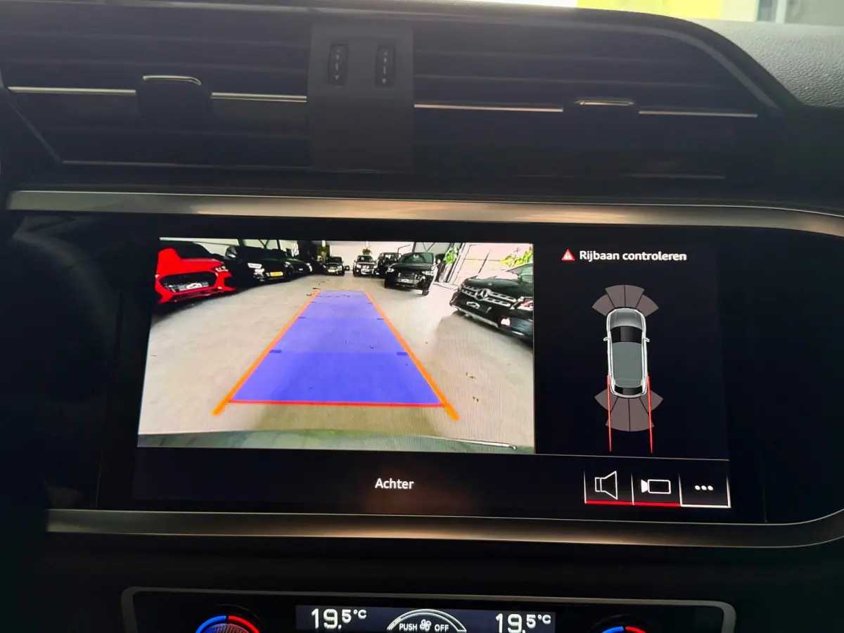 35 TFSI S-Line 150 pk Blackstyle/pano/Camera/sfeerverlichting