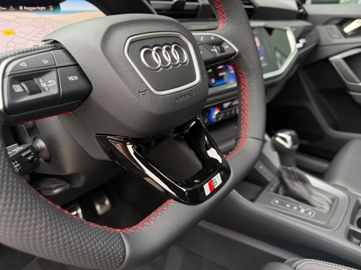 35 TFSI S-Line 150 pk Blackstyle/pano/Camera/sfeerverlichting