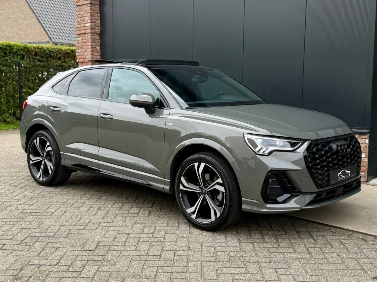35 TFSI S-Line 150 pk Blackstyle/pano/Camera/sfeerverlichting
