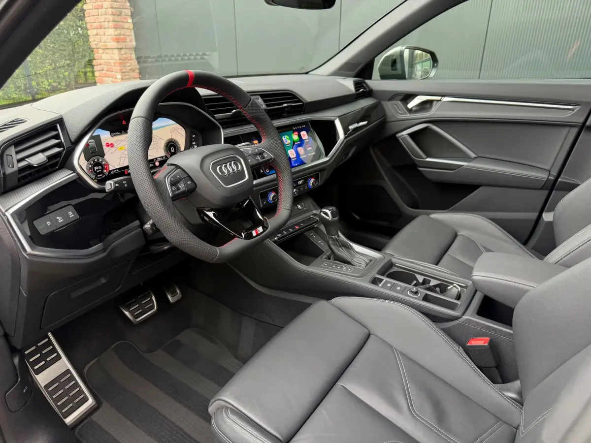 35 TFSI S-Line 150 pk Blackstyle/pano/Camera/sfeerverlichting
