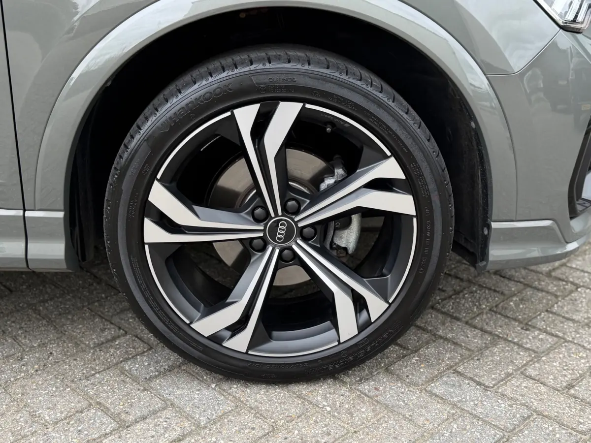 35 TFSI S-Line 150 pk Blackstyle/pano/Camera/sfeerverlichting
