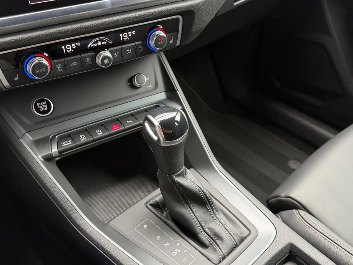 35 TFSI S-Line 150 pk Blackstyle/pano/Camera/sfeerverlichting