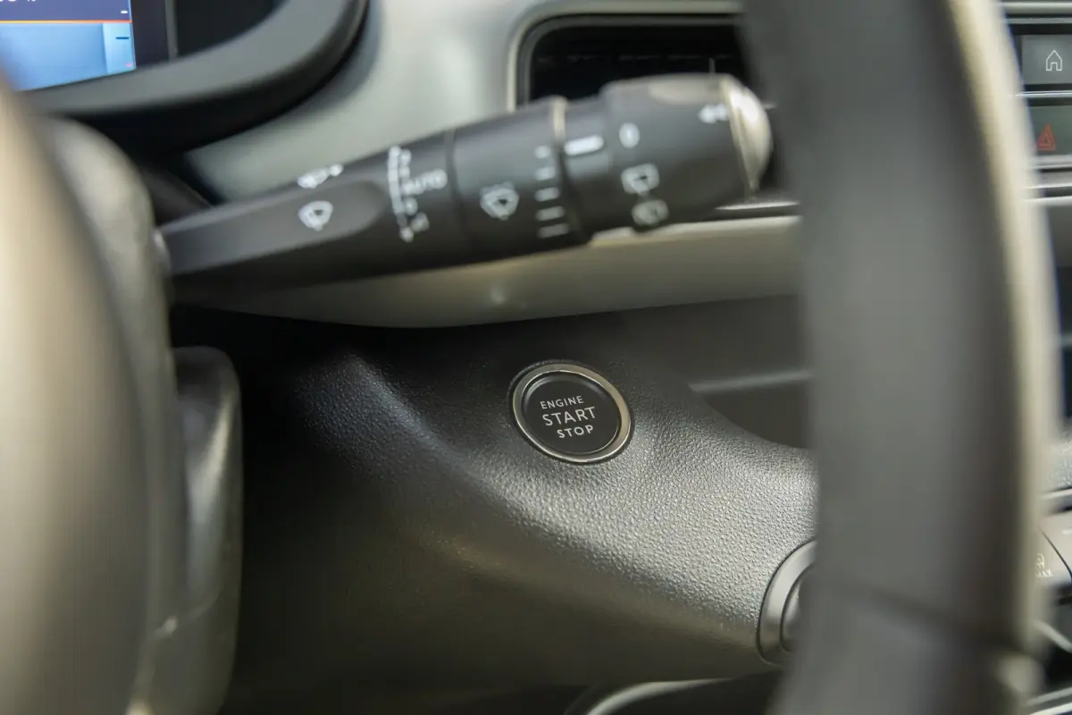 Altitude 54 kWh | Adaptive Cruise Control | Parkeersensoren achter | Full-LED koplampen | Apple Carplay/Android Auto | Apple Carplay/Android Auto|telefoonintegratie premium | Cruise control 