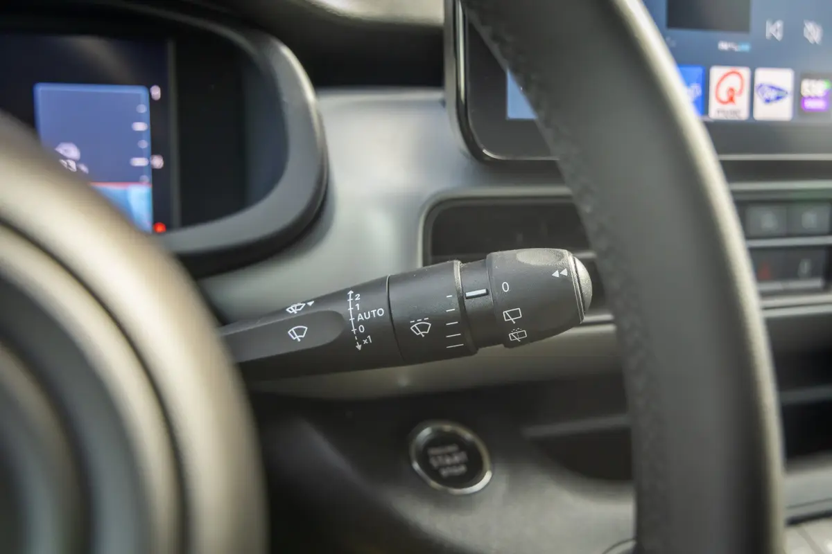 Altitude 54 kWh | Adaptive Cruise Control | Parkeersensoren achter | Full-LED koplampen | Apple Carplay/Android Auto | Apple Carplay/Android Auto|telefoonintegratie premium | Cruise control 