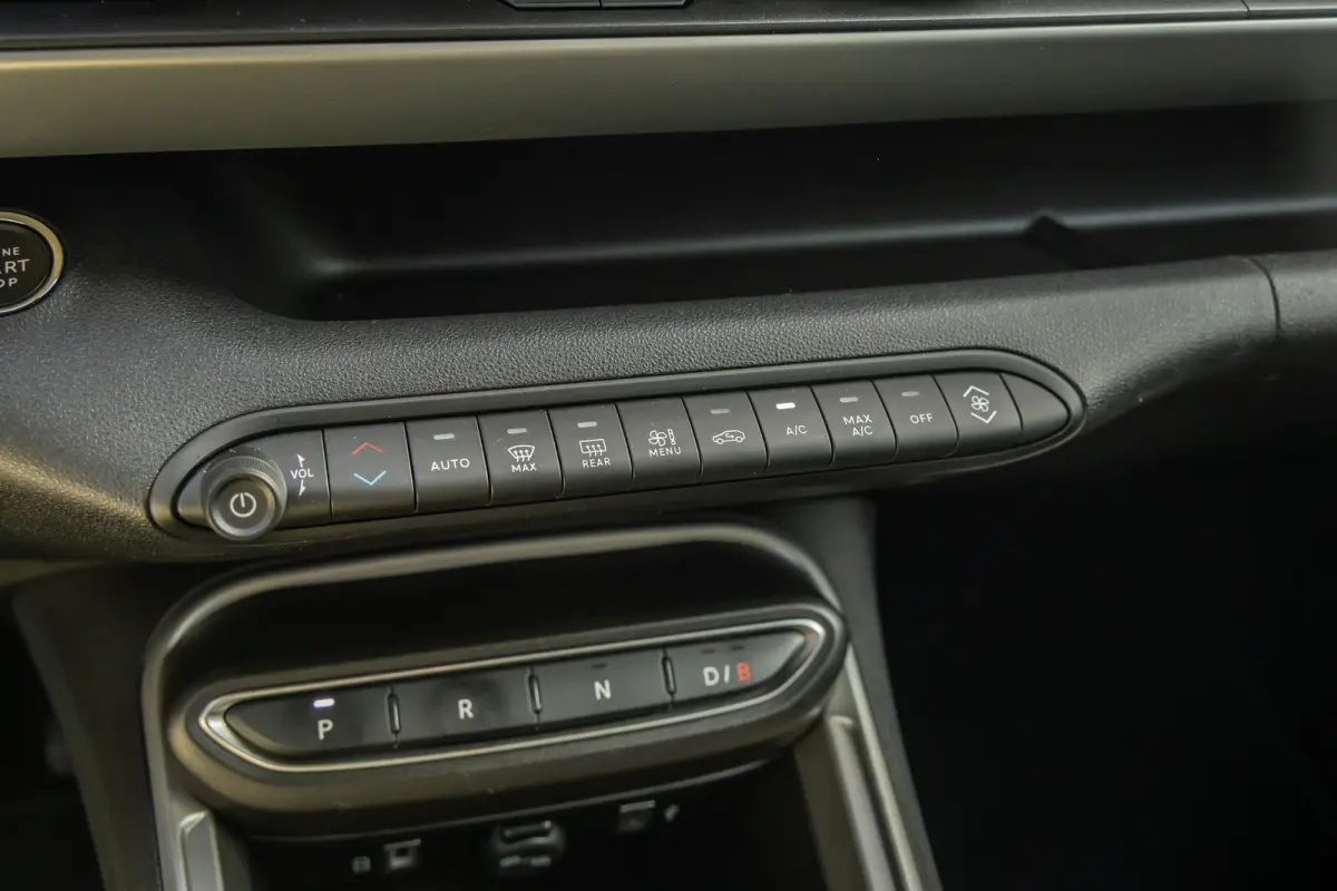 Altitude 54 kWh | Adaptive Cruise Control | Parkeersensoren achter | Full-LED koplampen | Apple Carplay/Android Auto | Apple Carplay/Android Auto|telefoonintegratie premium | Cruise control 