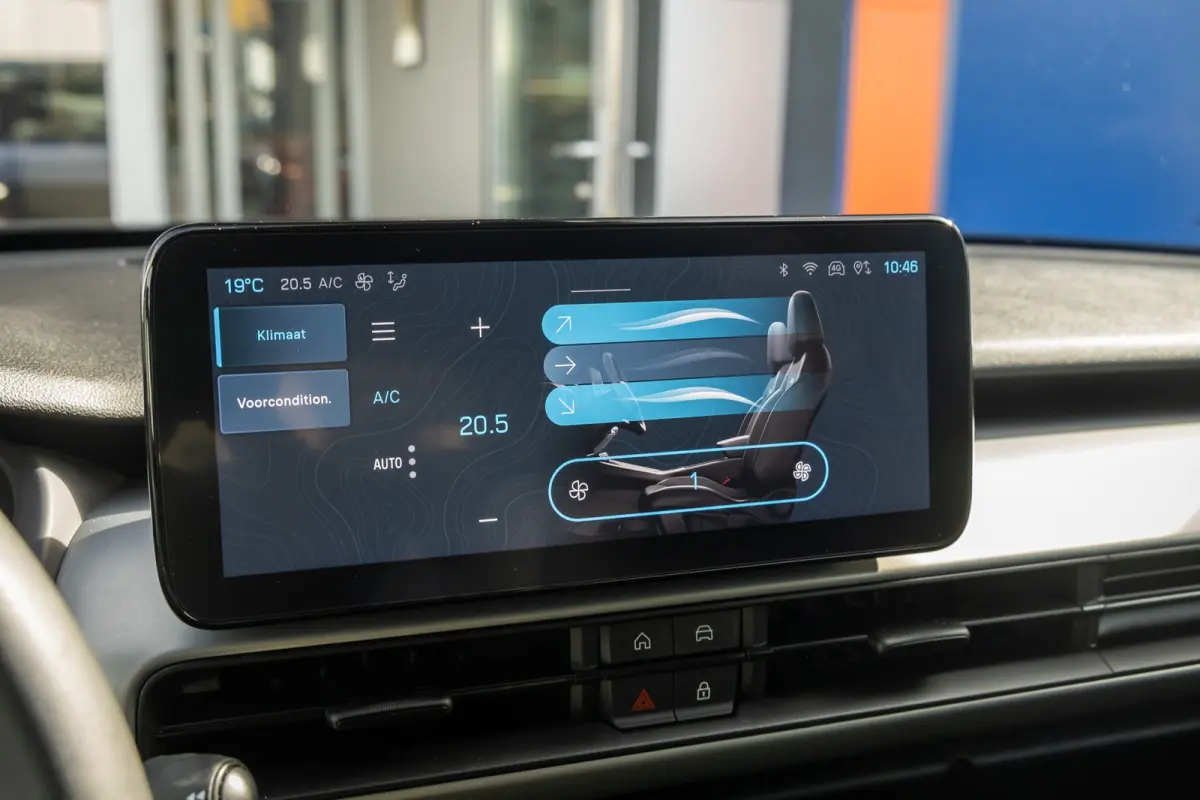 Altitude 54 kWh | Adaptive Cruise Control | Parkeersensoren achter | Full-LED koplampen | Apple Carplay/Android Auto | Apple Carplay/Android Auto|telefoonintegratie premium | Cruise control 