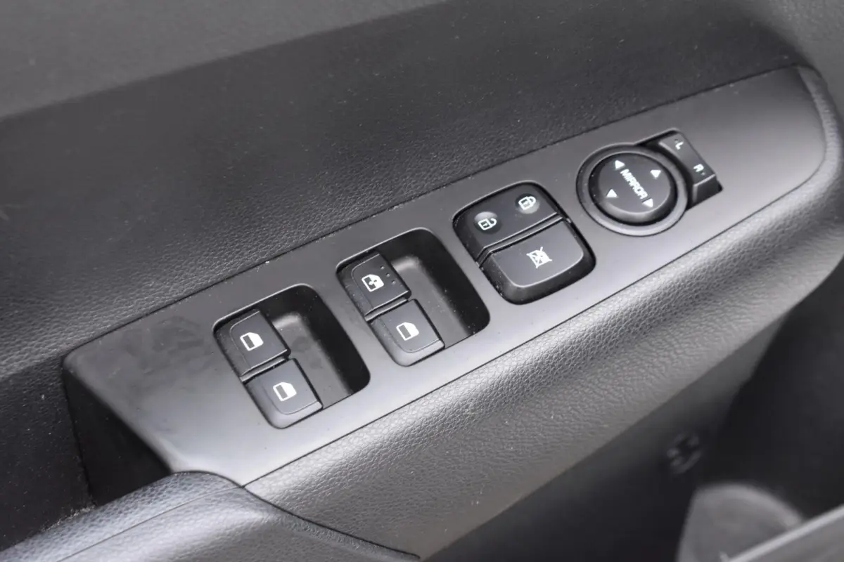 1.0 MPi ComfortPlusLine | Carplay | Airco | Origineel NL |