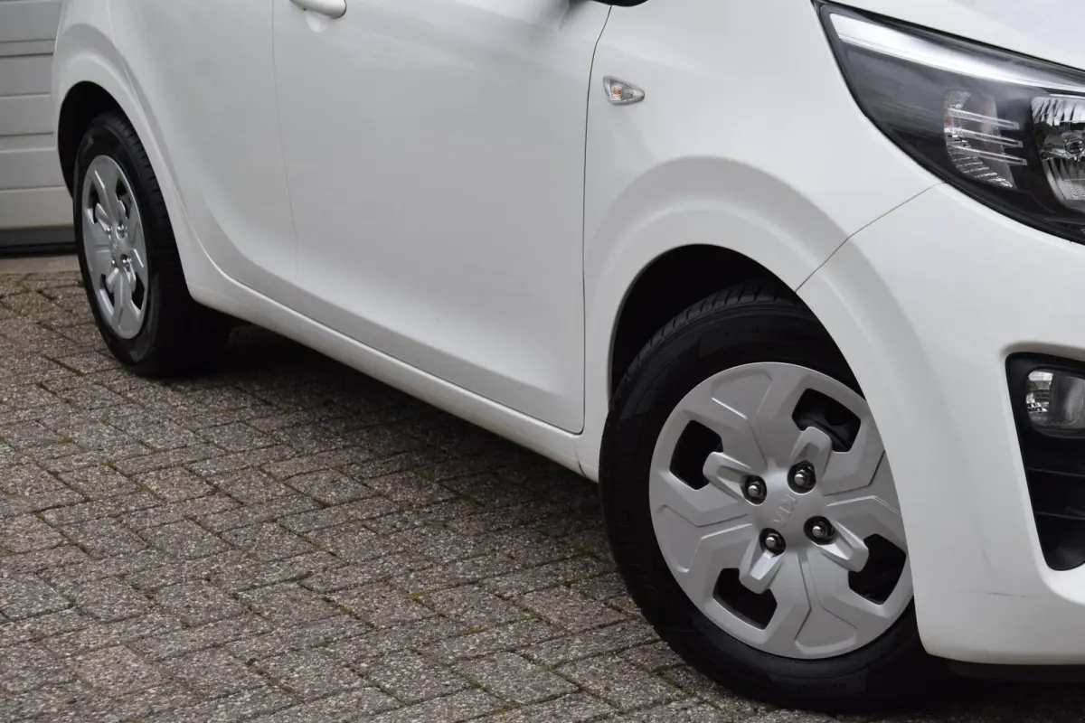 1.0 MPi ComfortPlusLine | Carplay | Airco | Origineel NL |