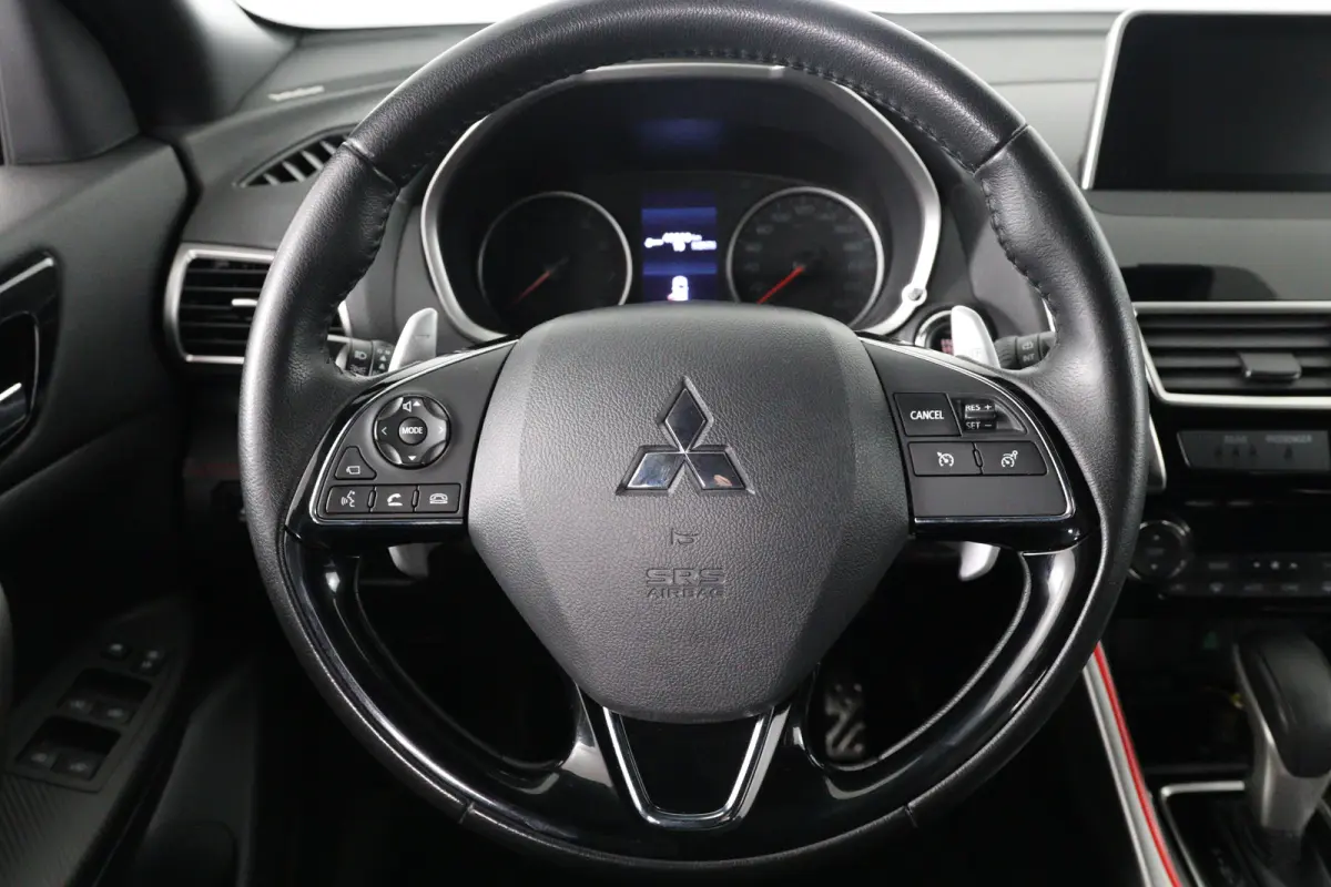 1.5 DI-T Black Edition Automaat | Trekhaak Afneembaar | 360* Camera | Stoelverwarming | Keyless | Dodehoek | Parkeersensoren Voor & Achter |