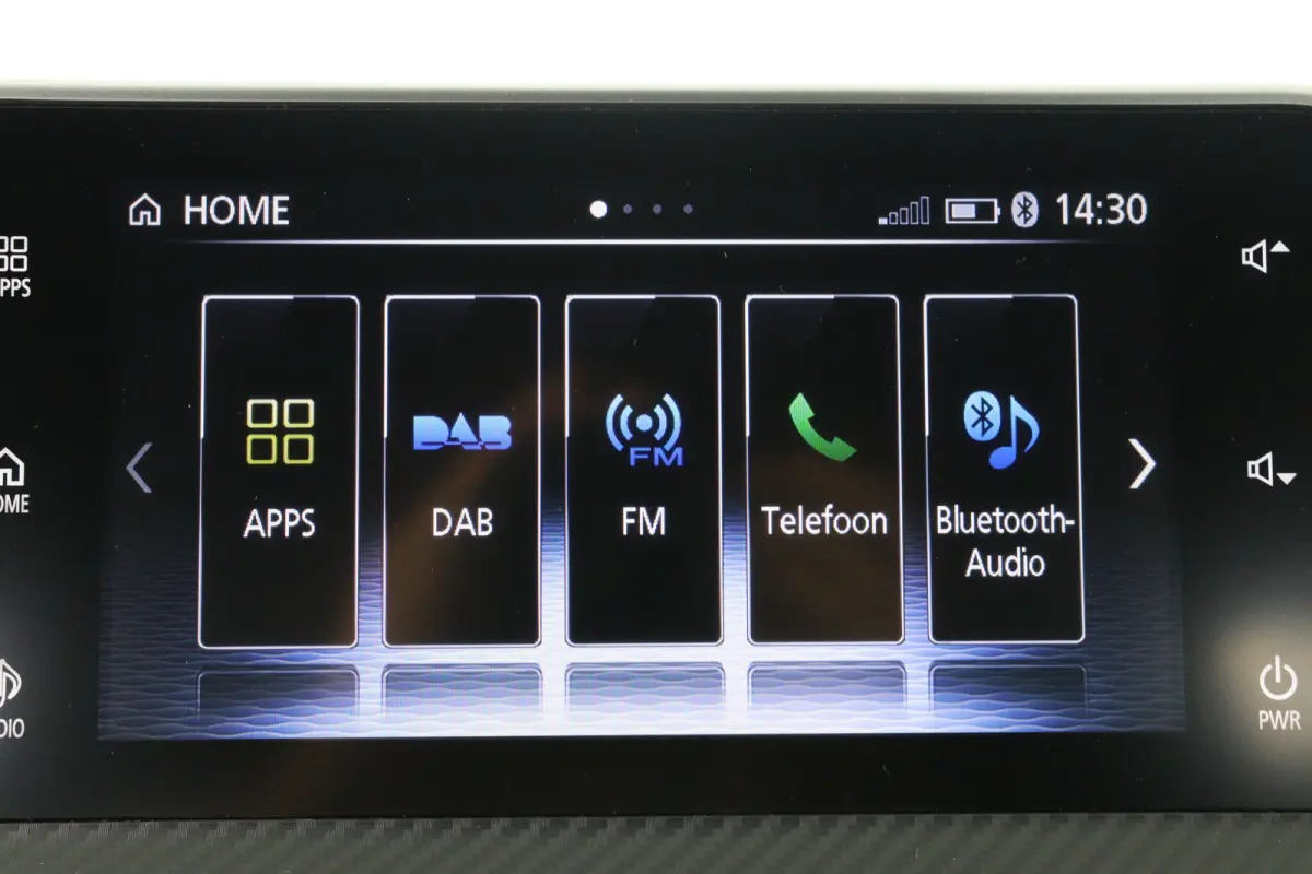 1.5 DI-T Black Edition Automaat | Trekhaak Afneembaar | 360* Camera | Stoelverwarming | Keyless | Dodehoek | Parkeersensoren Voor & Achter |
