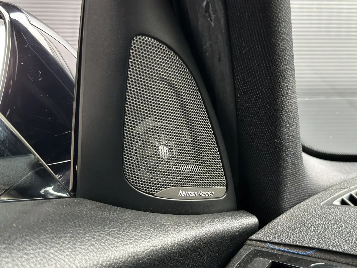 125i AUT | M-SPORT | HR | Leer | Navi PRO | LED |