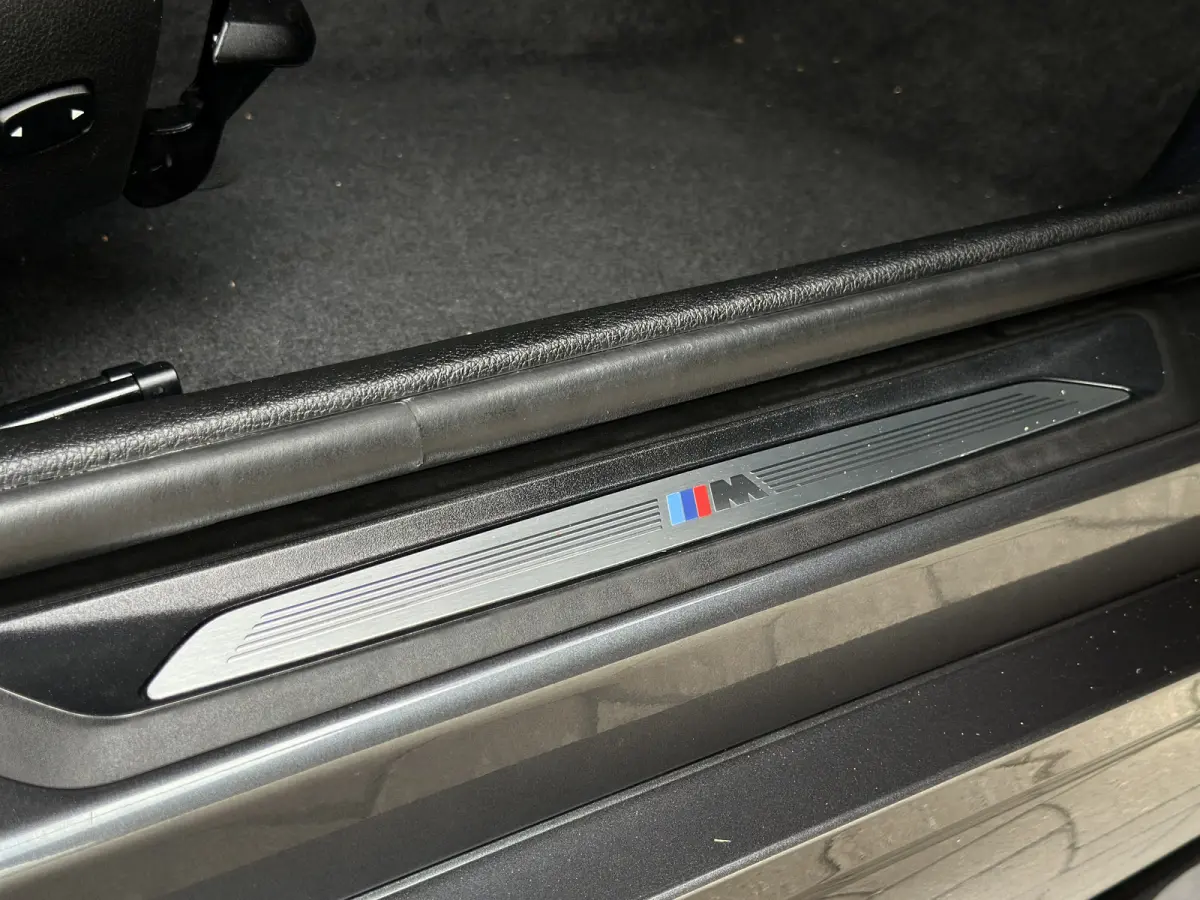 125i AUT | M-SPORT | HR | Leer | Navi PRO | LED |
