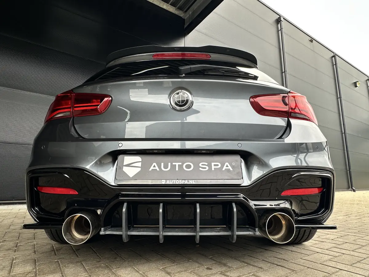 125i AUT | M-SPORT | HR | Leer | Navi PRO | LED |