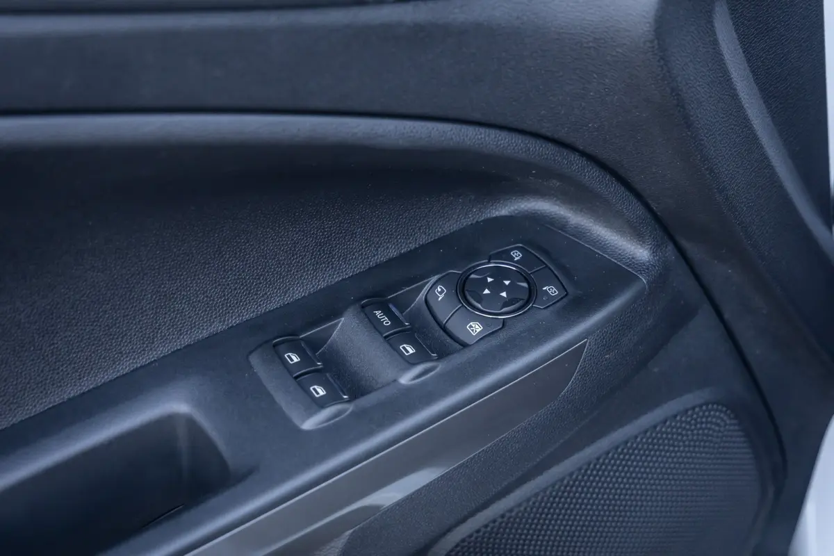 1.0 EcoBoost Trend Ultimate | Cruise Control | Parkeersensoren achter | Apple Carplay/Android Auto | Airco | Apple Carplay/Android Auto|telefoonintegratie premium | Cruise control