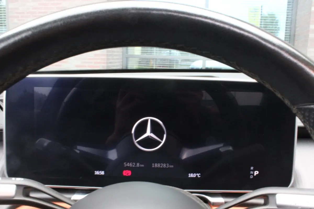 400d 4MATIC Lang AMG Line