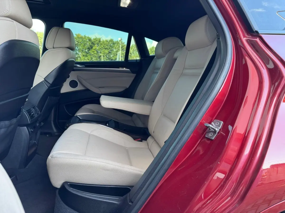 xDrive50i High Executive | Panorama | Leder | Xenon | Camera | Adaptive Cruise | Trekhaak Afneembaar | Climate | Navigatie