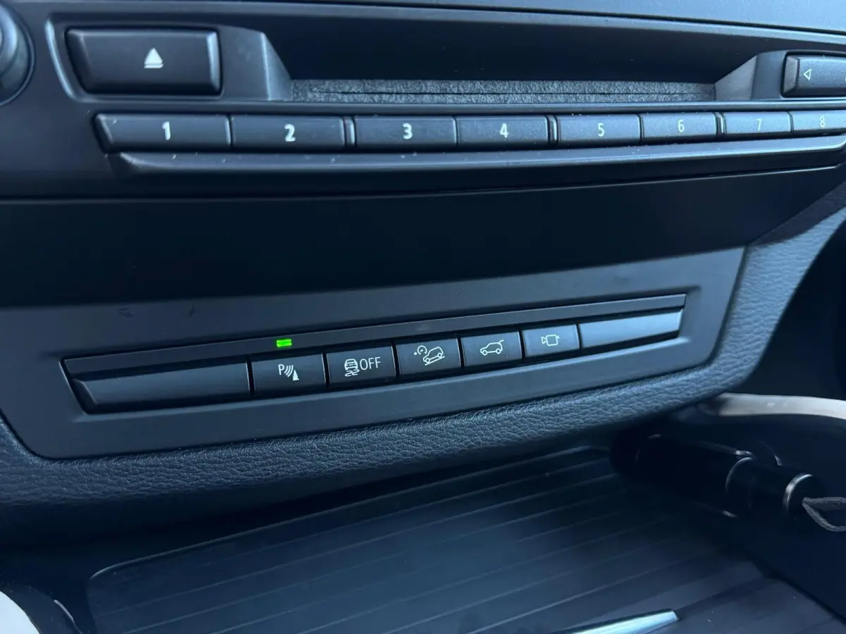 xDrive50i High Executive | Panorama | Leder | Xenon | Camera | Adaptive Cruise | Trekhaak Afneembaar | Climate | Navigatie