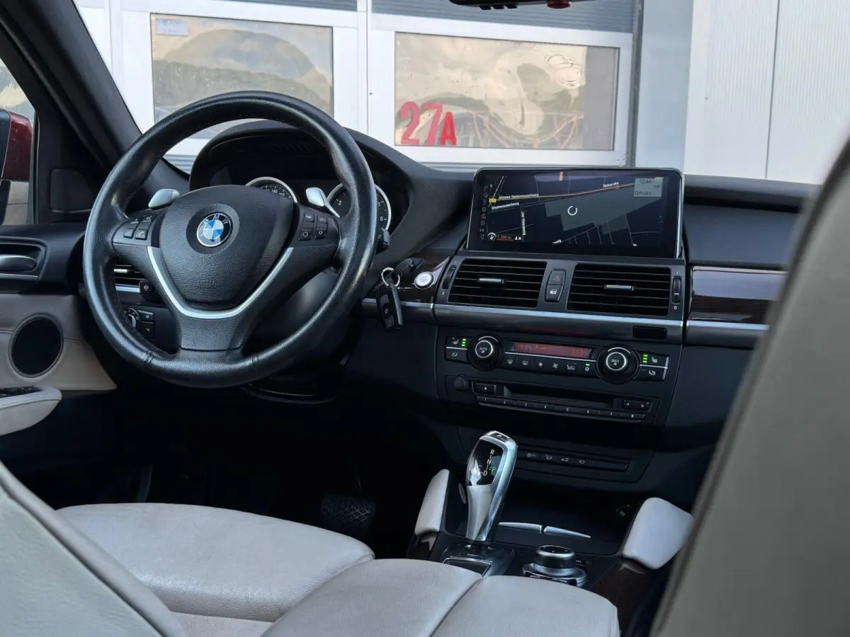 xDrive50i High Executive | Panorama | Leder | Xenon | Camera | Adaptive Cruise | Trekhaak Afneembaar | Climate | Navigatie