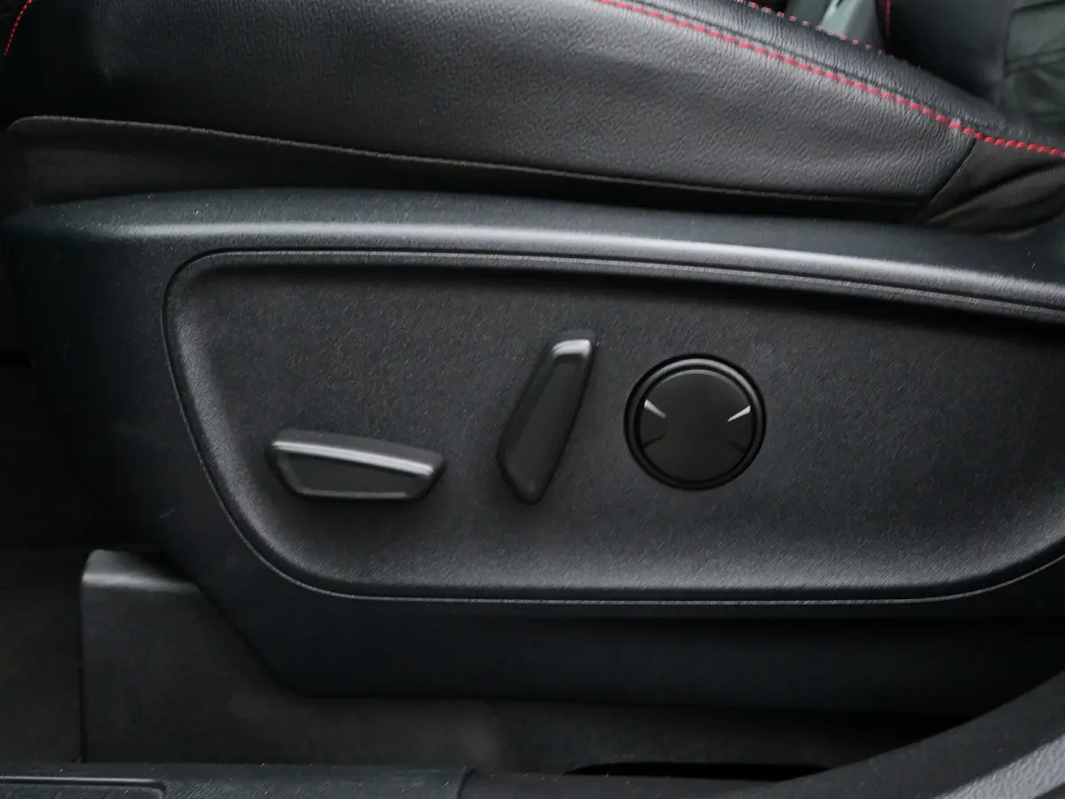 2.5 PHEV ST-Line X