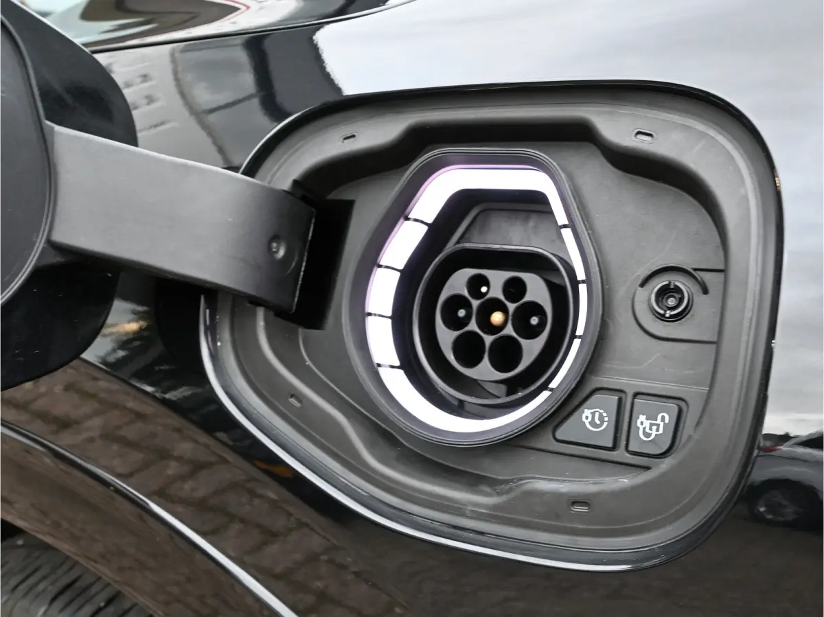 2.5 PHEV ST-Line X
