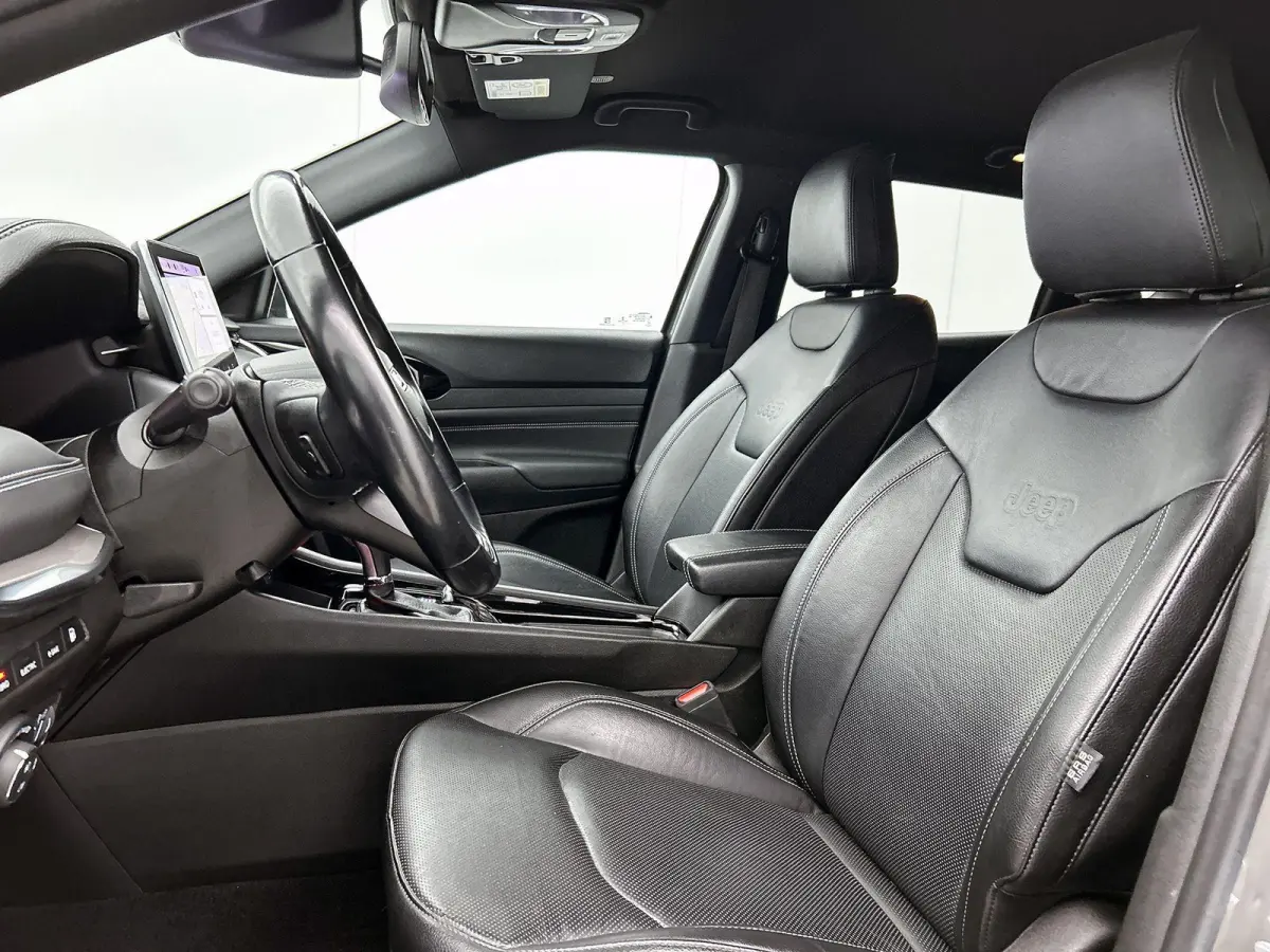 4xe 240 Plug-in Hybrid S | Camera |  Leder | Trekhaak | Memory stoelen