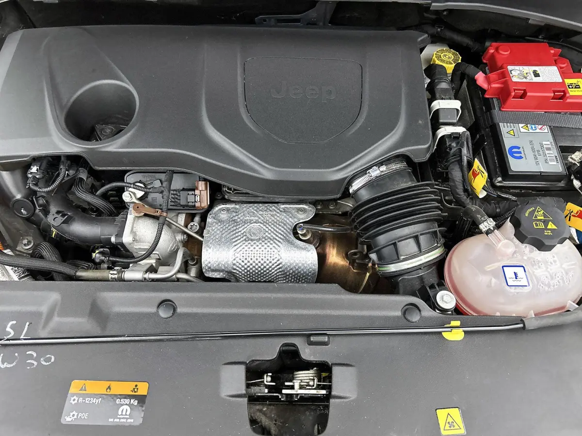 4xe 240 Plug-in Hybrid S | Camera |  Leder | Trekhaak | Memory stoelen