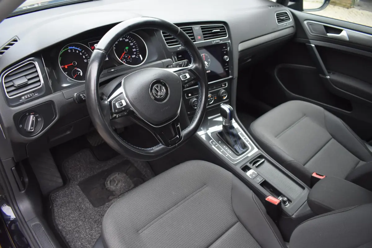 | Warmtepomp | Camera | Adaptive Cruise Control |