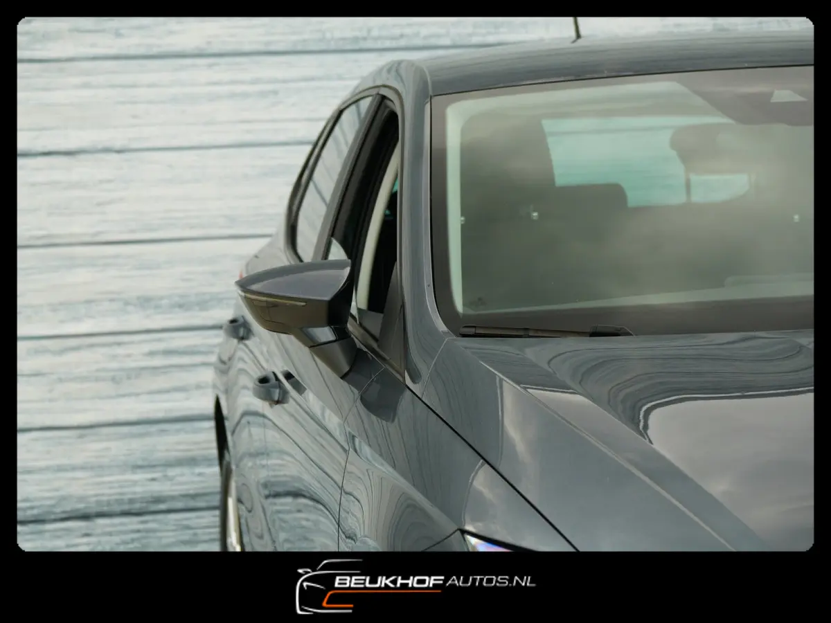 1.0 EcoTSI Style Business Intense Carplay Navi