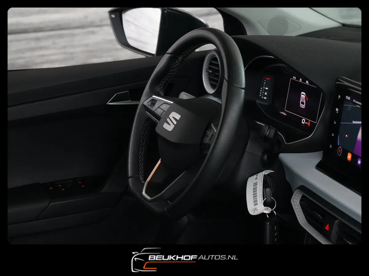 1.0 EcoTSI Style Business Intense Carplay Navi