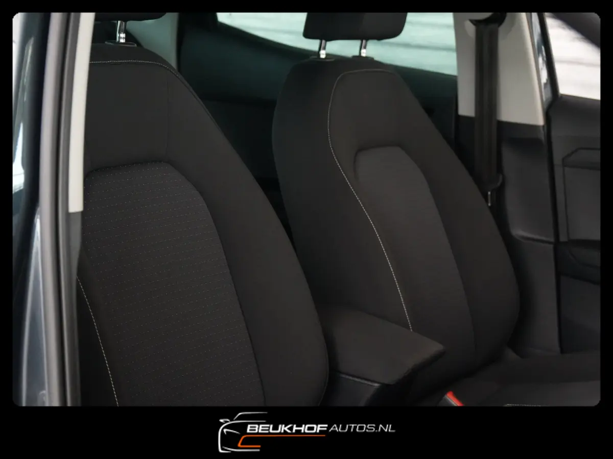 1.0 EcoTSI Style Business Intense Carplay Navi