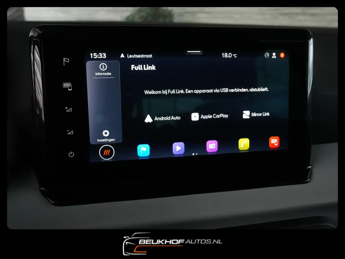 1.0 EcoTSI Style Business Intense Carplay Navi