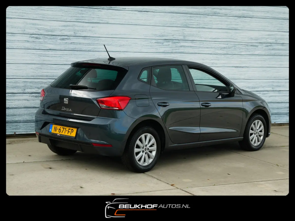 1.0 EcoTSI Style Business Intense Carplay Navi